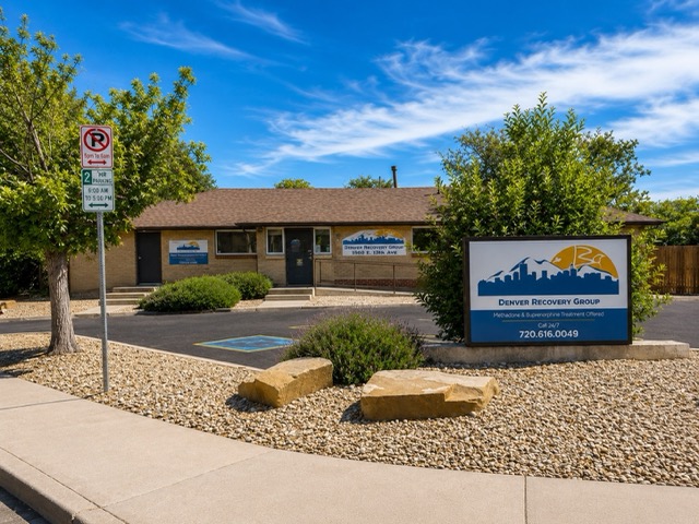 Aurora Clinic exterior